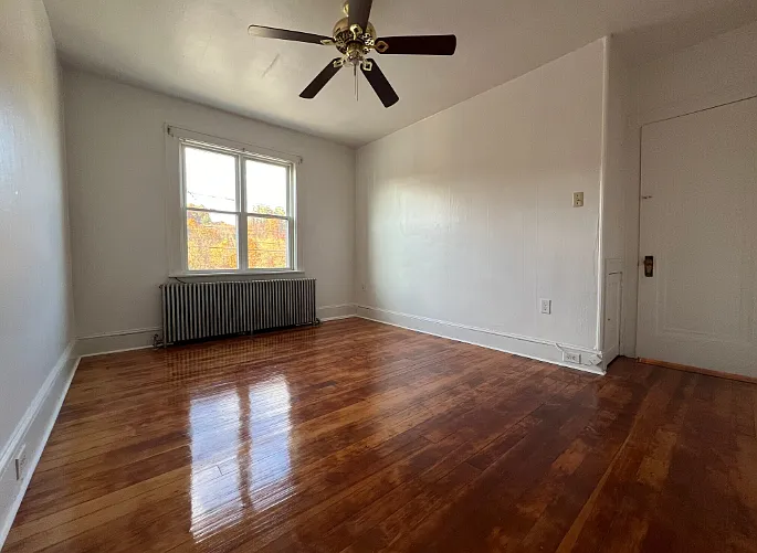 44 E Bacon St #2L — Photo 9