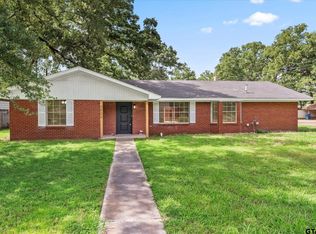 2002 Friendly Ave, Mount Pleasant, TX 75455