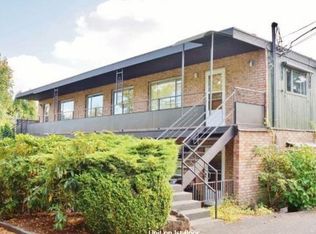 8257 Corliss Ave N APT 3, Seattle, WA 98103