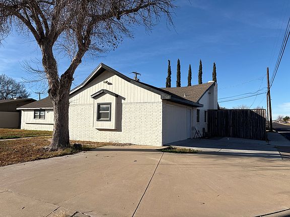 2nd image of 3107 Redbud Ave