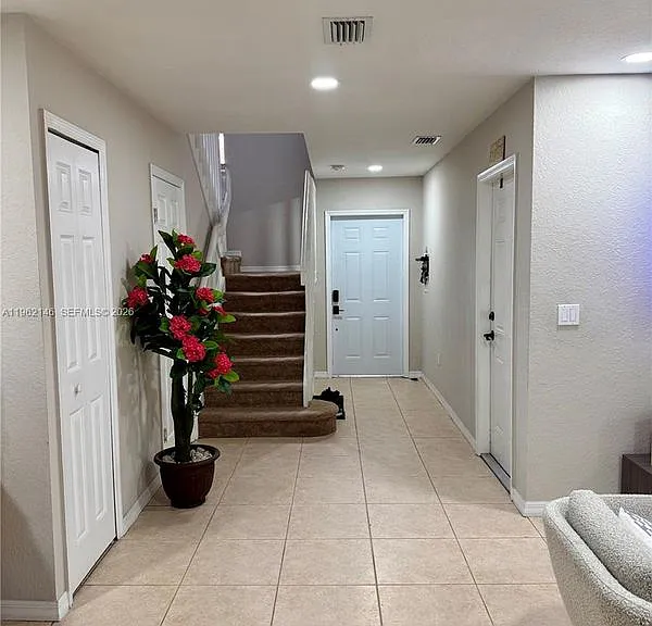 16811 NW 14th Ave — Photo 2