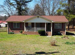 178 Shoal Creek Rd, Lavonia, GA 30553