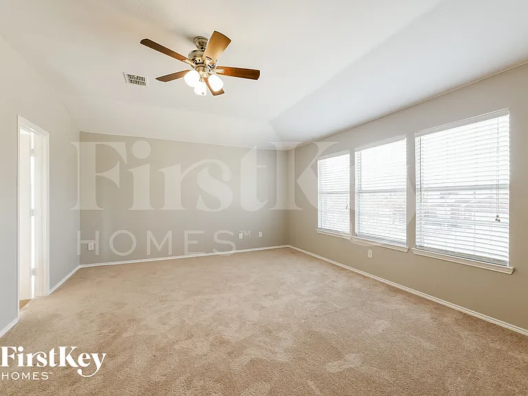 1412 Pine Ridge Rd — Photo 10