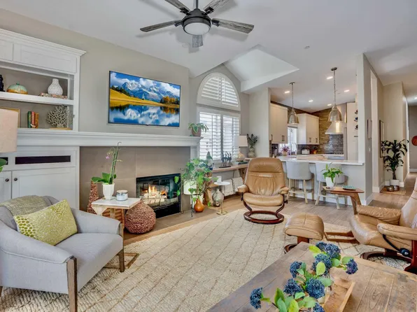 254 C Ave, Coronado, CA 92118