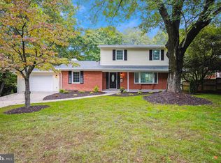 11621 Greenlane Dr, Rockville, MD 20854