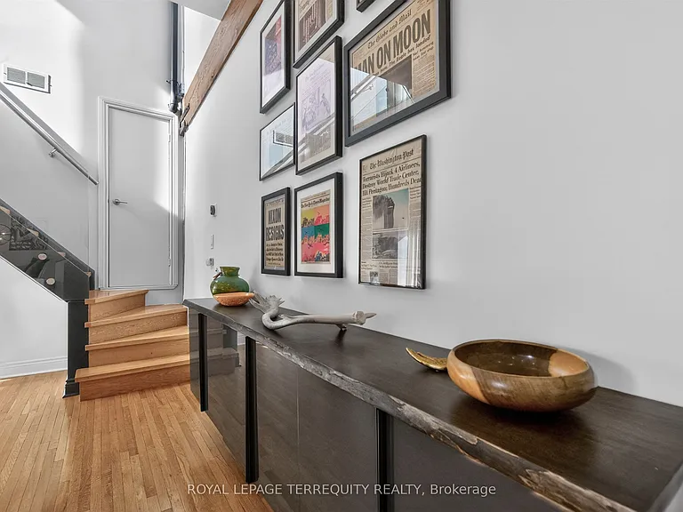 75 Markham St #1 — Photo 8