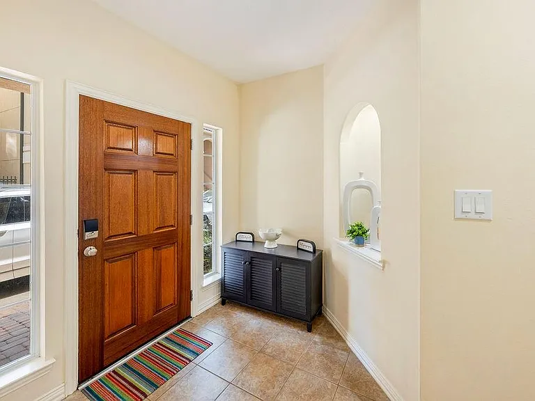 7143 Laguna Villas — Photo 4