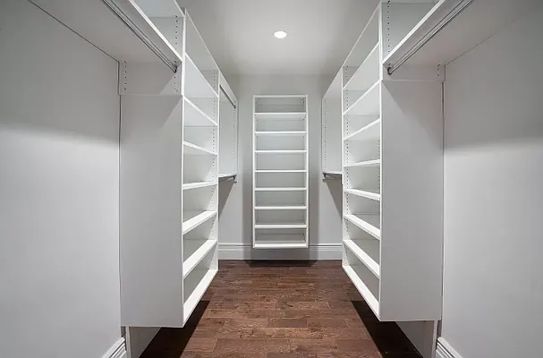 Rented by Compass | media 23