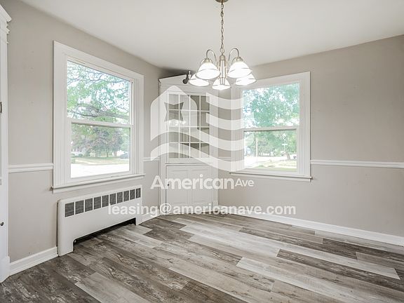 5-Dining Room