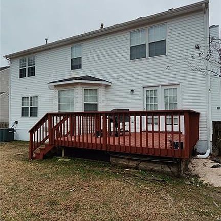 5th image of 6801 Ivanhoe Ct