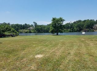 Fish Hatchery Rd, Hot Springs, AR 71913