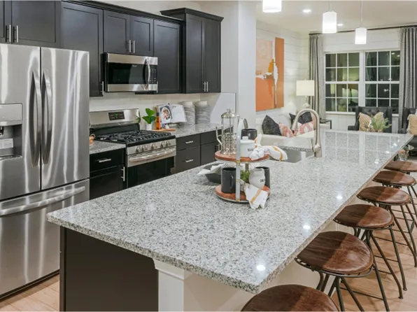 6928 Waterbury Pl, Bryans Road, MD 20616