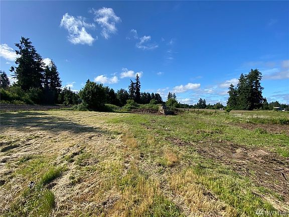 2nd image of 3813 83rd Ave SE