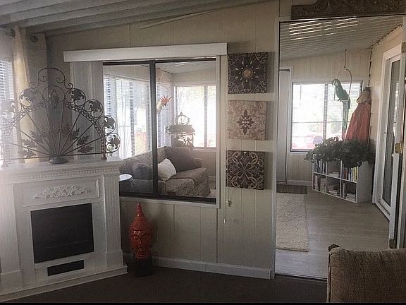 5th image of 213 W Palma Dr