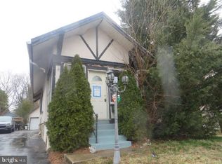 49 S Woodlawn Ave, Aldan, PA 19018
