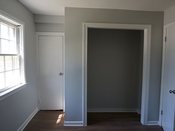 4th image of 1001 Park Ave Unit B