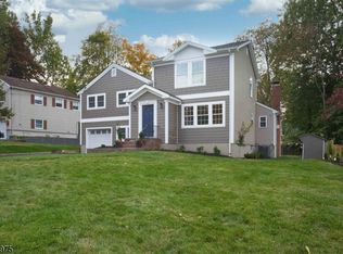 31 Northview Rd, New Providence, NJ 07974