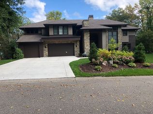 11710 54th Ave N, Plymouth, MN 55442