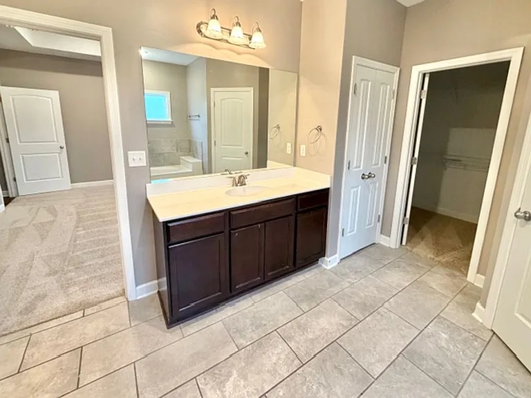 4412 Davall Cir — Photo 6