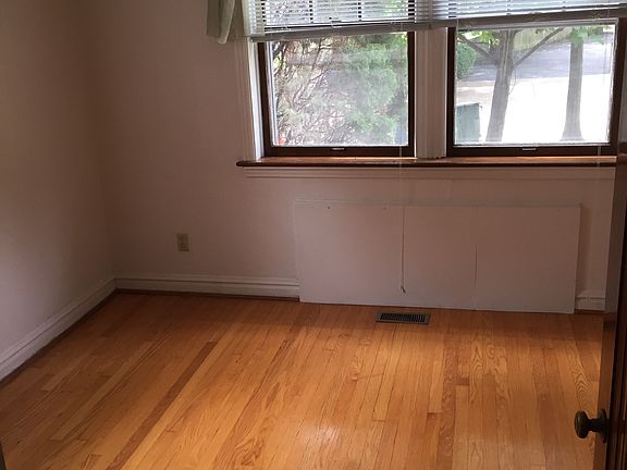 Front Bedroom