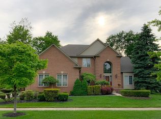 50913 Otter Creek Dr, Shelby Township, MI 48317