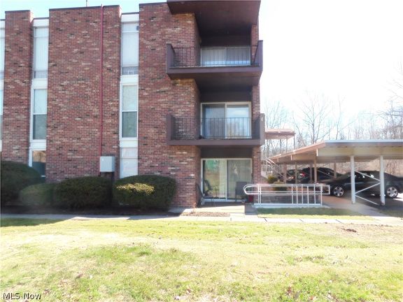 2nd image of 3080 N River Rd NE APT J5