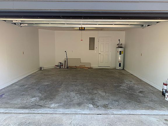 3rd image of 3105 1st St