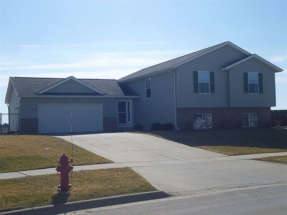 2nd image of 1310 Doe Run Dr