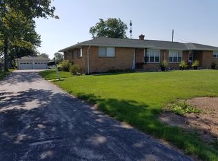 6708 Corduroy Rd, Oregon, OH 43616