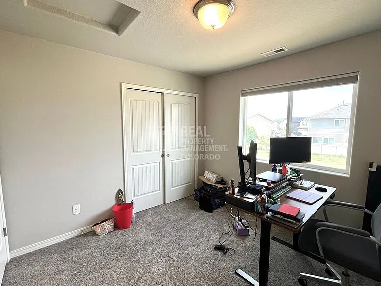 7678 Benecia Dr — Photo 12