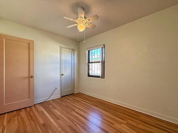 4th image of 2842 Morningside Dr NE