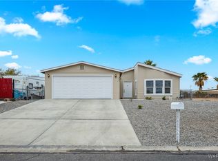 896 Holly St, Bullhead City, AZ 86442