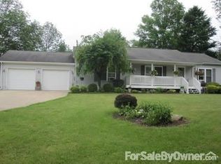 15485 Auburn Rd, Newbury, OH 44065