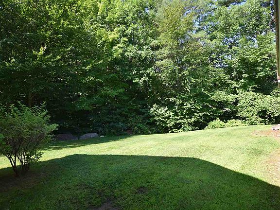 4th image of 71 Annis Drive #18