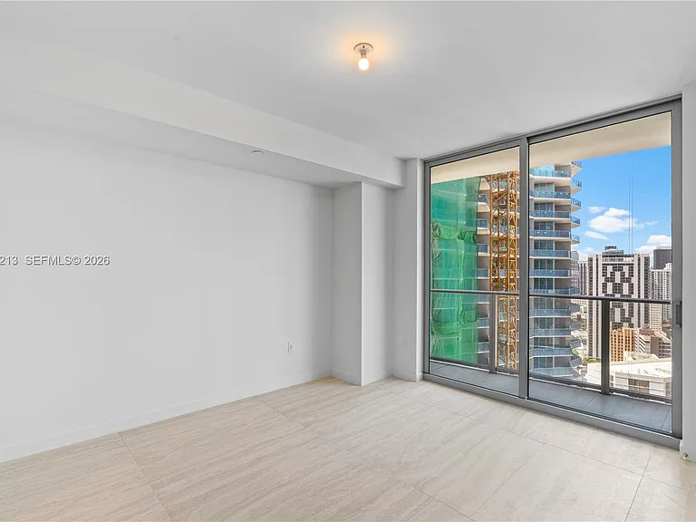 77 SE 5th St #3702 — Photo 28