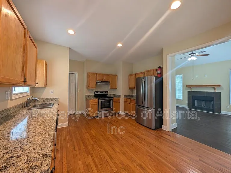 1903 Chattahoochee Pl — Photo 5