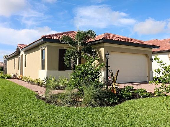 2nd image of 10224 Loch Lomond Dr