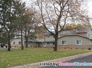 11359 Ibis St NW, Coon Rapids, MN 55433
