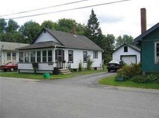 11 Gilman St, Augusta, ME 04330