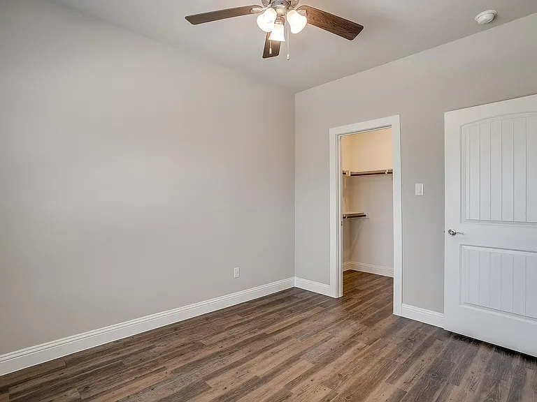 Stone Lake Townhomes — Photo 27