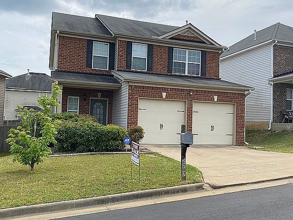 4th image of 2207 Windy Ln
