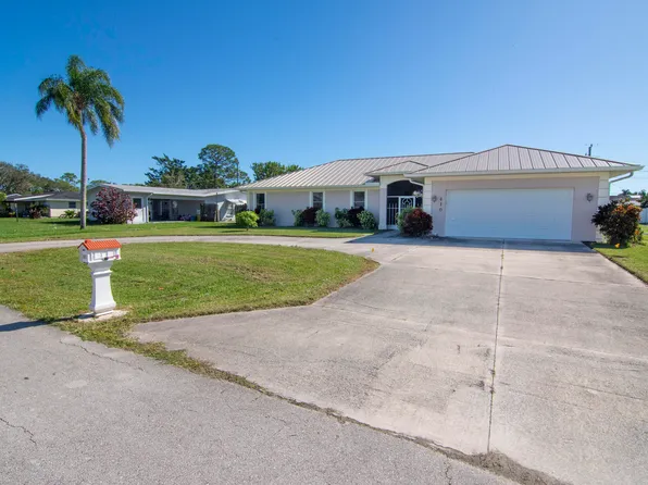 410 SE Gasparilla Avenue, Port St Lucie, FL 34983
