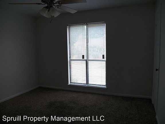 5th image of 160 Park Cir #D
