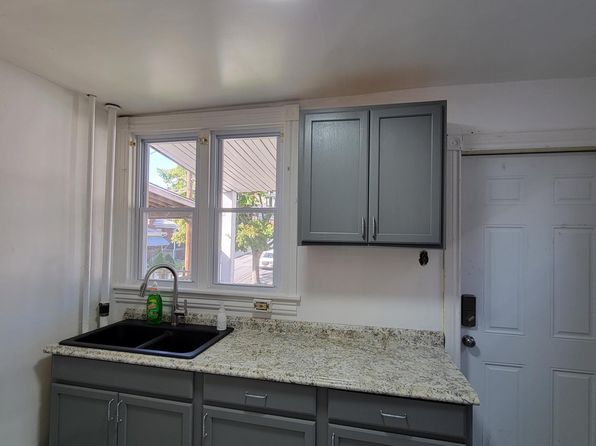 1823 W Linden St FLOOR 2