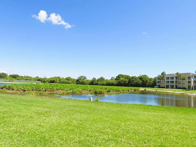2140 Heron Lake Dr #I — Photo 30