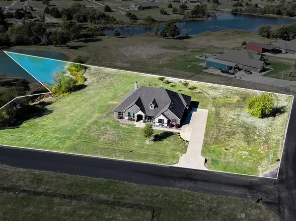 2828 Luke Dr, Farmersville, TX 75442