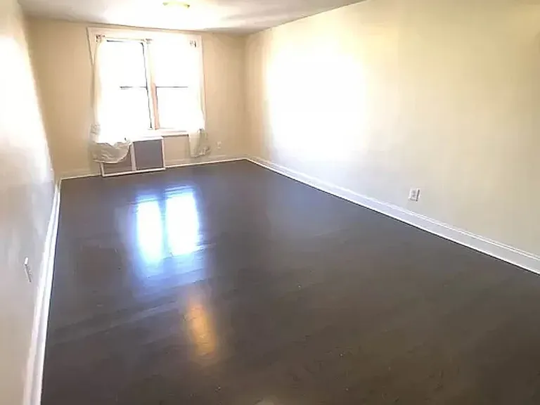 1011 Ocean Ave #2D — Photo 3