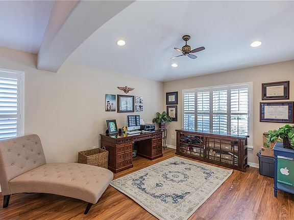 4th image of 15513 Starling Water Dr