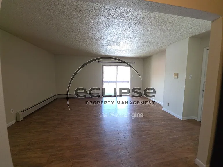 512 Bell Ct #B7 — Photo 9