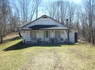 2928 Red Root Ridge Rd, Raven, VA 24639